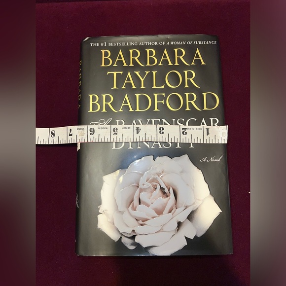 The Ravenscar Dynasty Hardback - First Edition - Picture 2 of 10